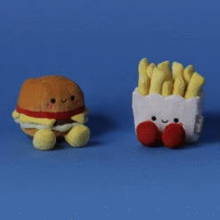 New Release -Hallmark Sales Cheeseburger and French Fries Magnetic Plush 1KID1643 02