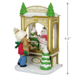 Hallmark Christmas Window 2023 Exclusive Ornament -Hallmark Sales Christmas Window 2023 Exclusive Ornament 2299QXC5618 03