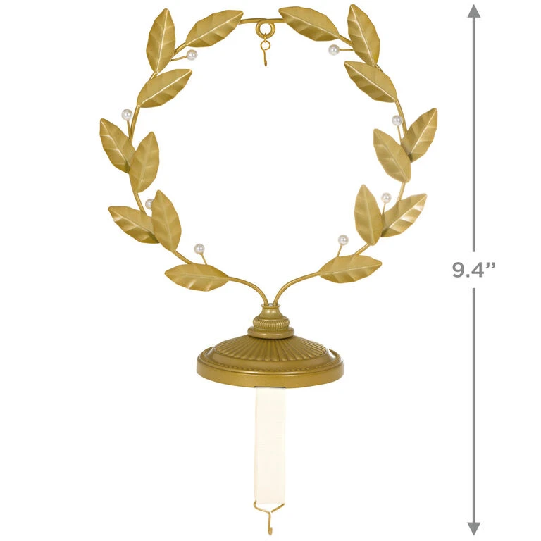 Hallmark Golden Wreath Metal Ornament And Stocking Hanger 3 Hallmark Golden Wreath Metal Ornament And Stocking Hanger - Image 3