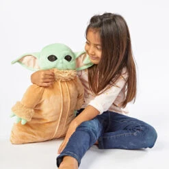 Pillow Pets Disney Star Wars: The Mandalorian Grogu Plush Toy, 16" 7 Pillow Pets Disney Star Wars: The Mandalorian Grogu Plush Toy, 16" -Hallmark Sales Grogu Pillow Pet from Star Wars The Mandalorian 03201497E 04