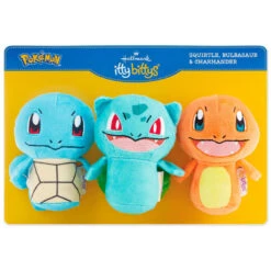 Hallmark Itty Bittys® Pokémon Plush Collector Set Of 3 7 Hallmark Itty Bittys® Pokémon Plush Collector Set Of 3 -Hallmark Sales Plush Pokmon itty bittys 3Pack 1KDD2177 03