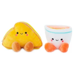 Hallmark Better Together Tomato Soup And Grilled Cheese Magnetic Plush, 5" 5 Hallmark Better Together Tomato Soup And Grilled Cheese Magnetic Plush, 5" -Hallmark Sales Tomato Soup and Grilled Cheese Magnetic Plush 1KID2089 03